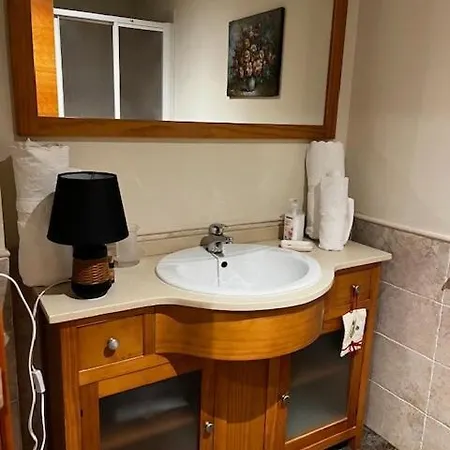 Golf Apartment *